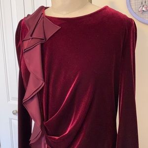 Rickie Freeman for Teri John maroon velvet mini dress, size 14.